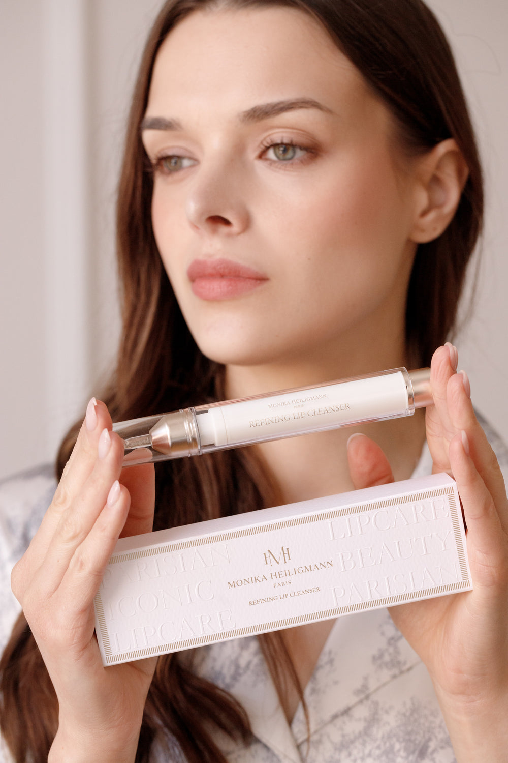 Refining Lip Cleanser