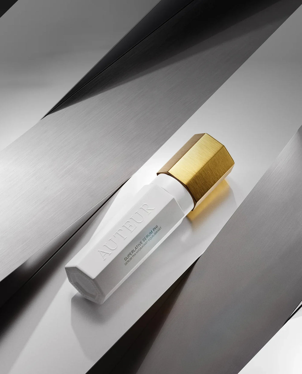 Superlative Cream Voyage